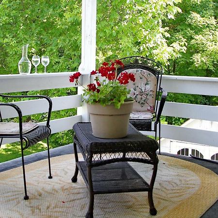Glass Magnolia Bed & Breakfast Interlaken Exterior photo